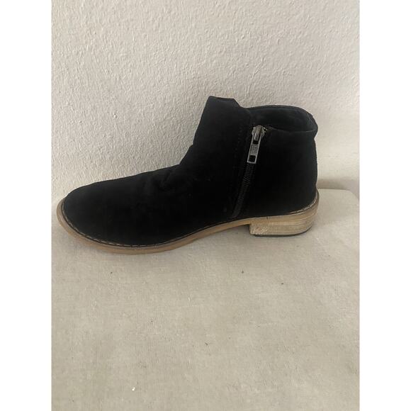 Seven 7 Cisco Kid Bootie Ankle Zip Up Boots Women's Size 8 Black Suede 1012 - Picture 3 of 6
